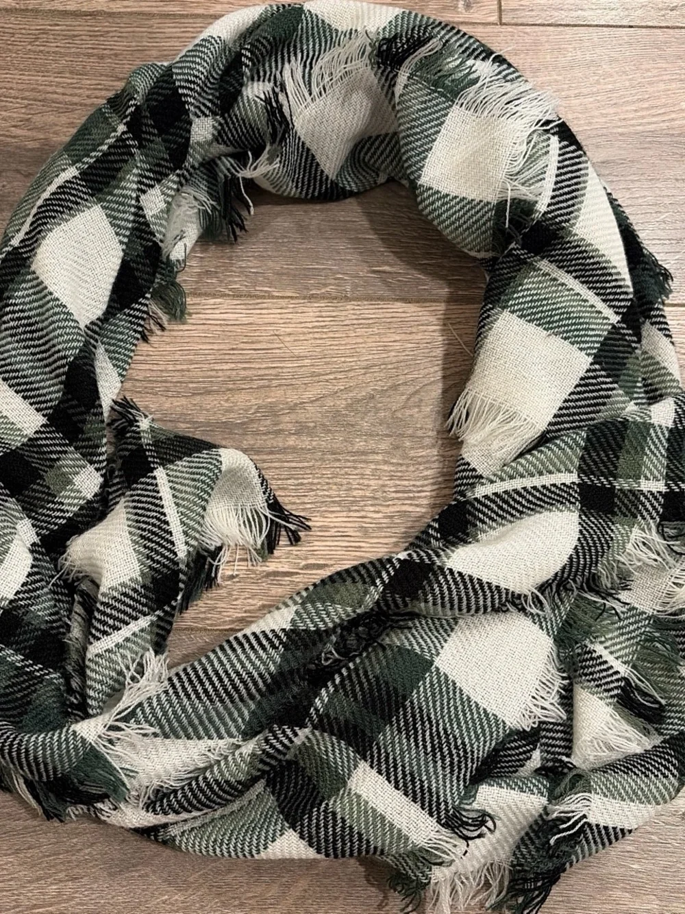 Plaid Fringe Wrap Scarf in Black, White & Green